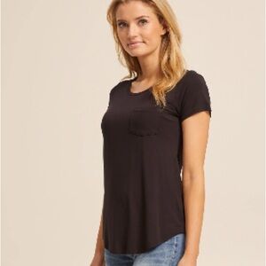 Peachy Mama nursing tee in black XS